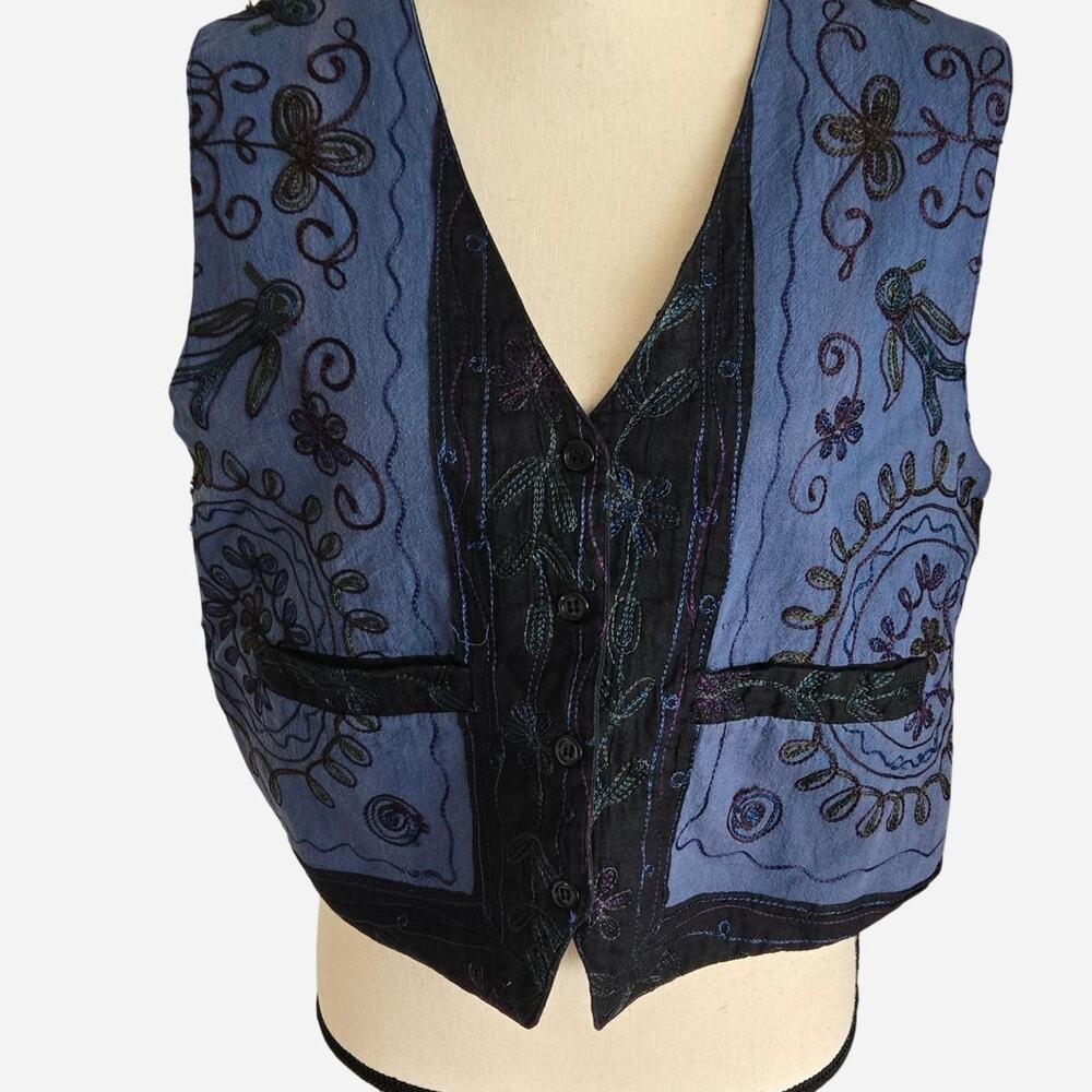 Vintage womens Blue and black embroidered vest osfm